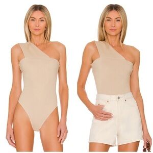 Superdown Rockie One Shoulder Bodysuit in Nude Size XL